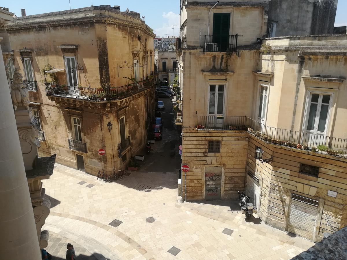Bed and Breakfast Dimora Dell'Artista Lecce Exterior foto