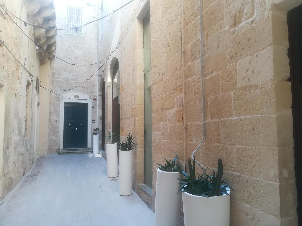 Bed and Breakfast Dimora Dell'Artista Lecce Exterior foto